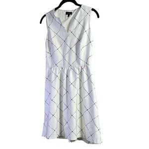The Limited White Sleeveless Dress‎ Black Grid Pattern Size 4